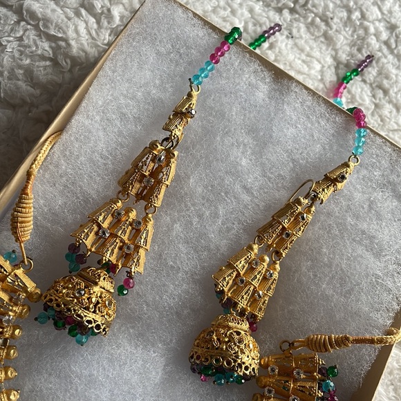 Gold Multicolor Indian Pakistani Bridal Jewelry Set - Picture 2 of 3